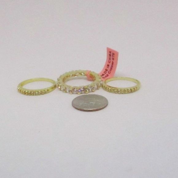 Eternity Band Simulated Diamond Ring Set S… - Picture 5 of 6